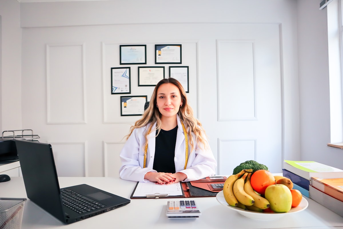 Professional nutrition guidance consultation
